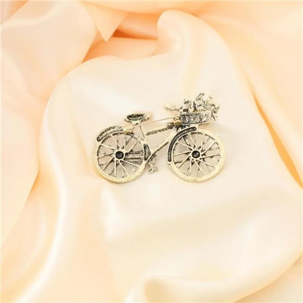 Crystal Rhinestone Creative Bicycles Brooch Pin for Women Retro Elegant
